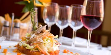 La hostelería se acercó en mayo a una facturación prácticamente igual que en 2019